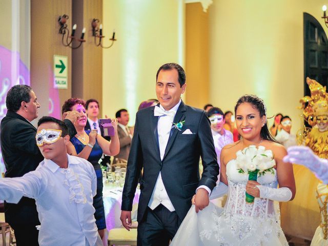 El matrimonio de Lino y Diana en Trujillo, La Libertad 22