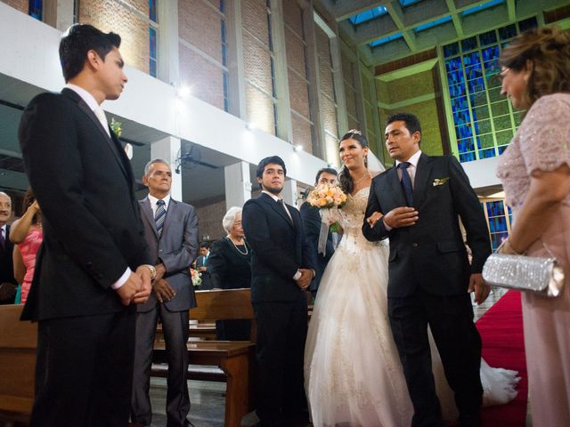 El matrimonio de Rodrigo y Carol en San Isidro, Lima 16
