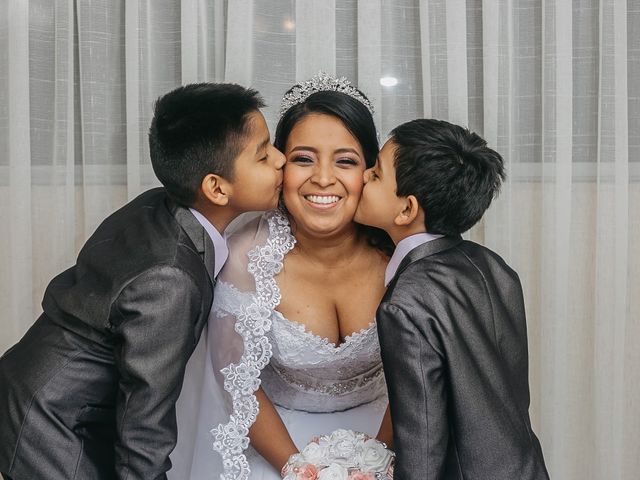 El matrimonio de Miguel y Rosario en Lima, Lima 35
