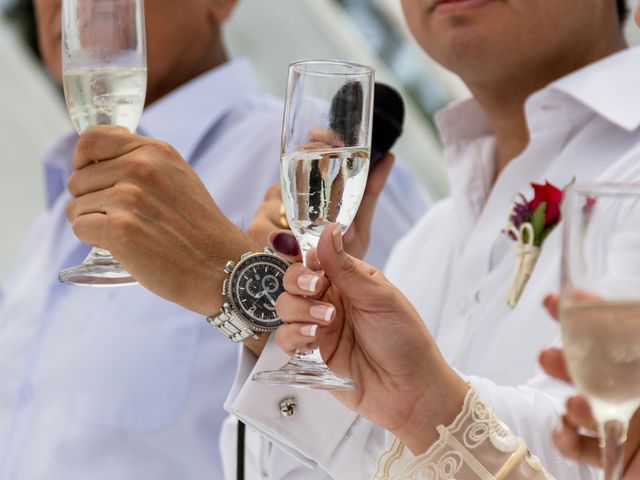 El matrimonio de Julio y Clau en San Isidro, Lima 15