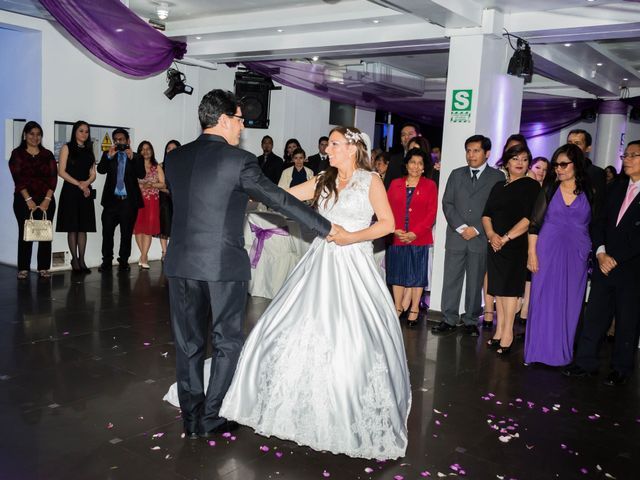 El matrimonio de Jesús María Carlos y María  en Lima, Lima 12