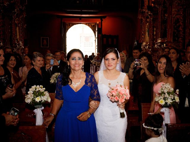 El matrimonio de Javier y Patricia en San Isidro, Lima 14