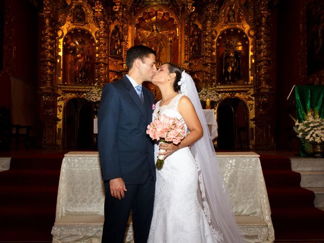 El matrimonio de Javier y Patricia en San Isidro, Lima 21