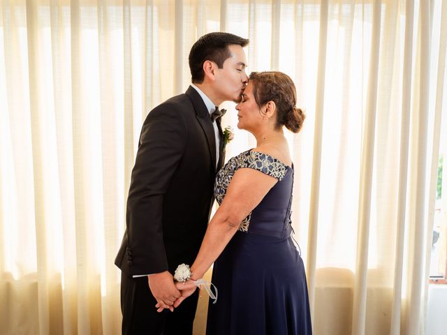 El matrimonio de Anthony y Andrea en Santiago de Surco, Lima 12