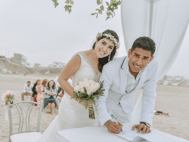 El matrimonio de Yoffre y Yahaira en Punta Negra, Lima 5