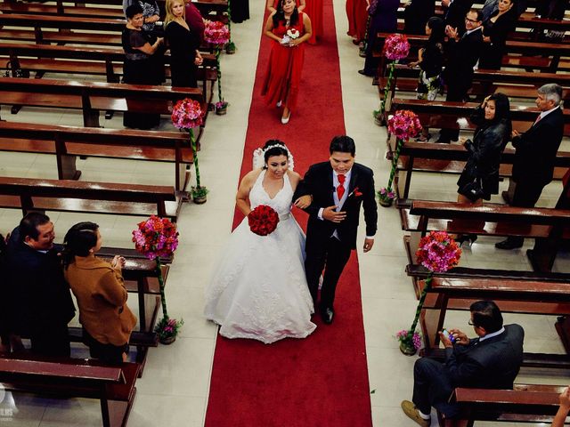 El matrimonio de Carmen y Italo en San Miguel, Lima 17