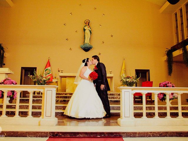 El matrimonio de Carmen y Italo en San Miguel, Lima 22