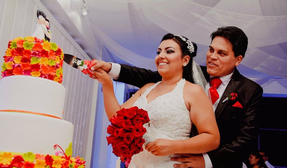El matrimonio de Carmen y Italo en San Miguel, Lima