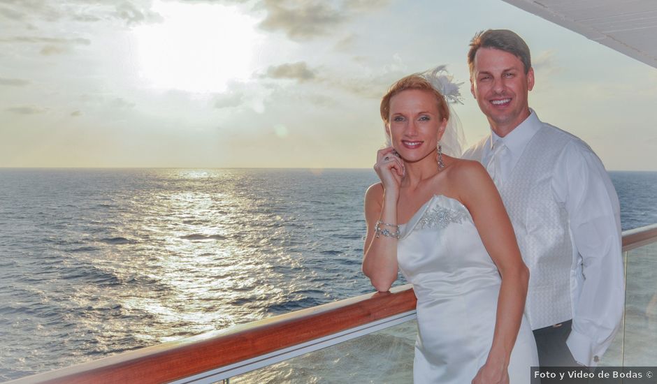 El matrimonio de Matt y Zara en Lima, Lima