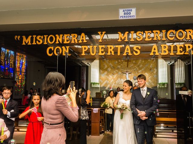 El matrimonio de Dirk y Betty en San Borja, Lima 5