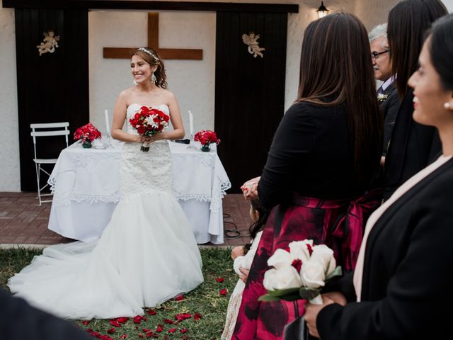 El matrimonio de Victor y Lisset en Villa el Salvador, Lima 326