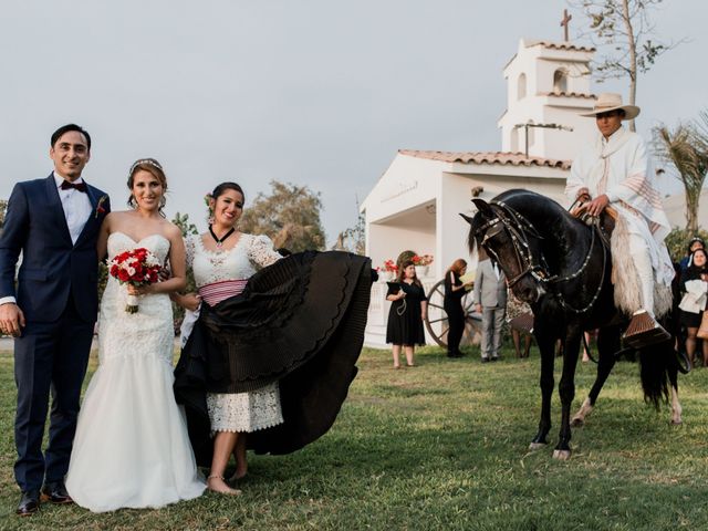 El matrimonio de Victor y Lisset en Villa el Salvador, Lima 336