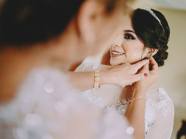 El matrimonio de Giancarlo y Angie en San Isidro, Lima 13