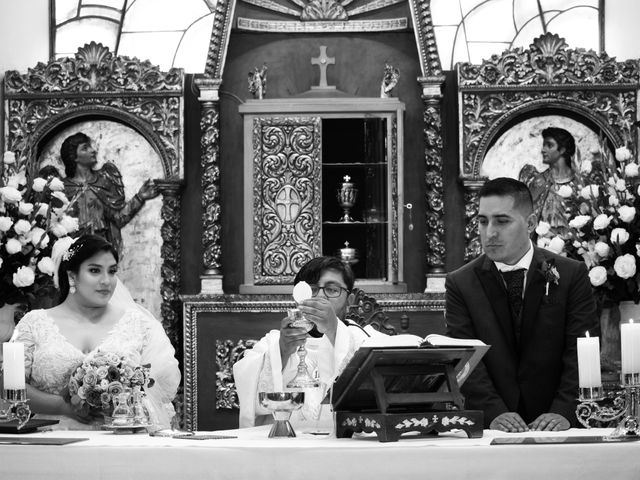 El matrimonio de Ramiro y Kenia en San Isidro, Lima 23