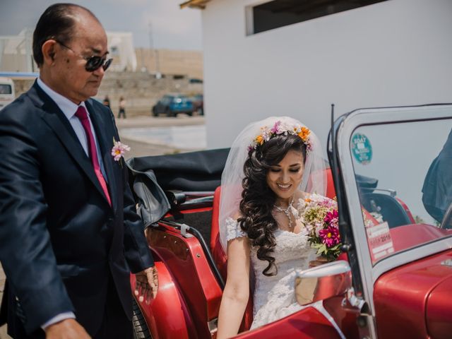 El matrimonio de Lautaro y Denisse en Asia, Lima 24
