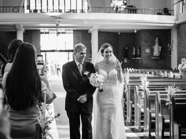 El matrimonio de Adrián y Stephanie en San Isidro, Lima 23