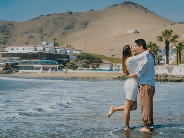 El matrimonio de Renzo y Carolina en Punta Hermosa, Lima 19