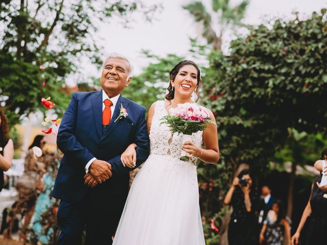 El matrimonio de Carlos y Diana en Pachacamac, Lima 27