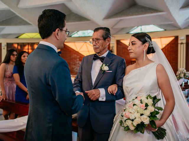 El matrimonio de Martin y Zintia en Santiago de Surco, Lima 20