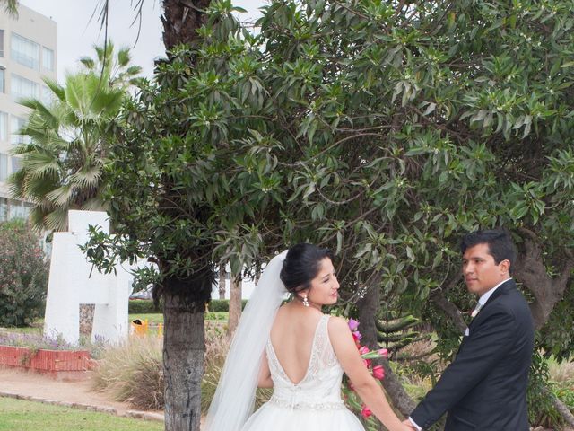 El matrimonio de Yhonatan y Nadia en Miraflores, Lima 4