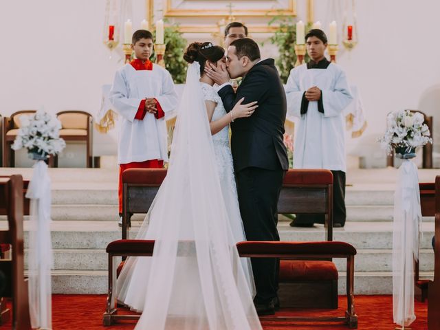 El matrimonio de Henry y Angela en La Molina, Lima 19