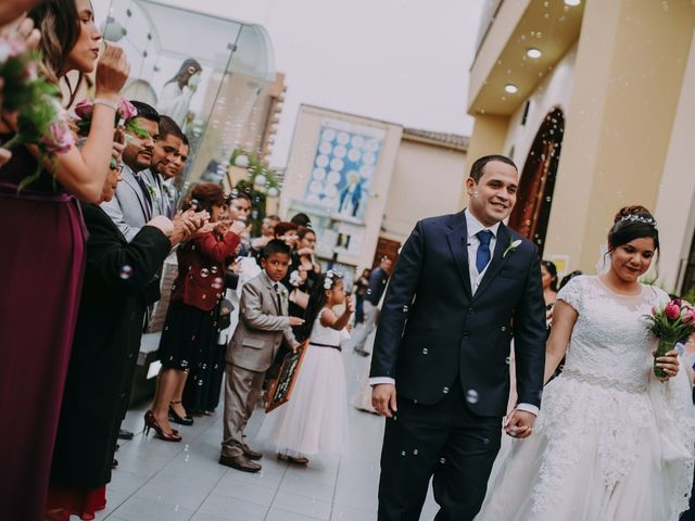 El matrimonio de Henry y Angela en La Molina, Lima 33