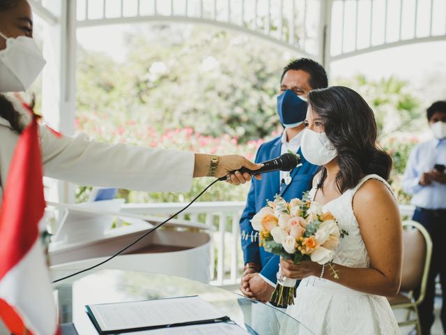 El matrimonio de Alex y Luzma en San Borja, Lima 8