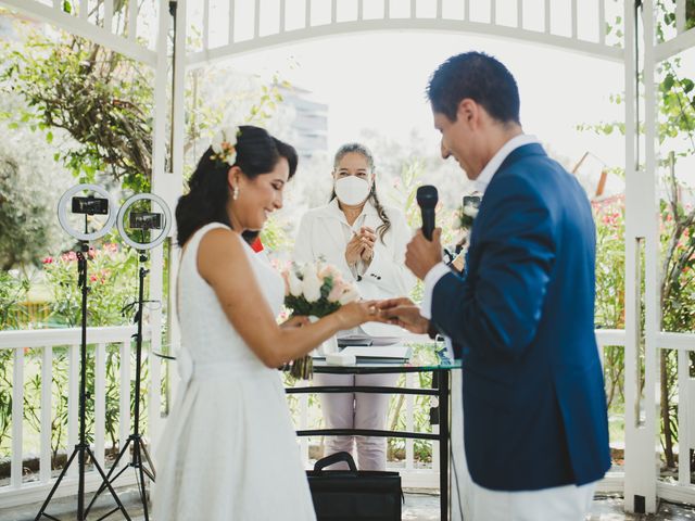 El matrimonio de Alex y Luzma en San Borja, Lima 12