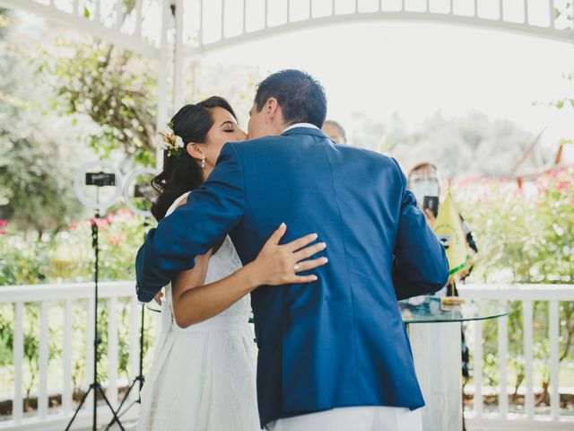 El matrimonio de Alex y Luzma en San Borja, Lima 13