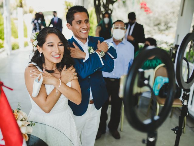 El matrimonio de Alex y Luzma en San Borja, Lima 28