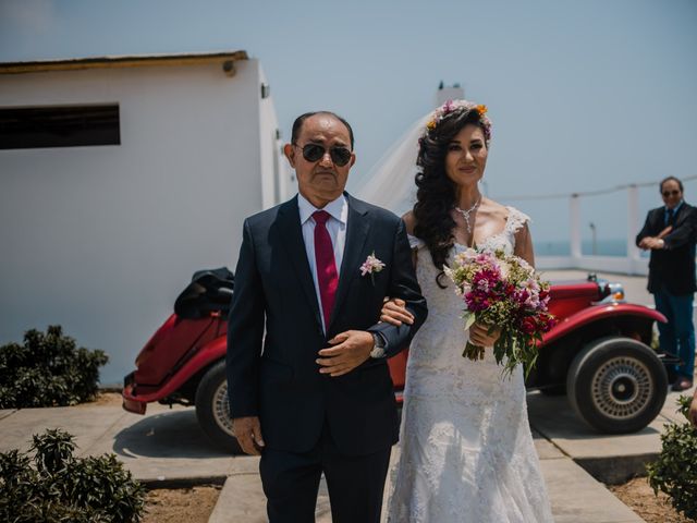 El matrimonio de Lautaro y Denisse en Asia, Lima 19