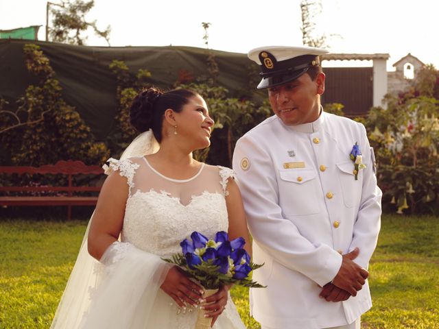 El matrimonio de Carlos y Maria Del Carmen en Chorrillos, Lima 15