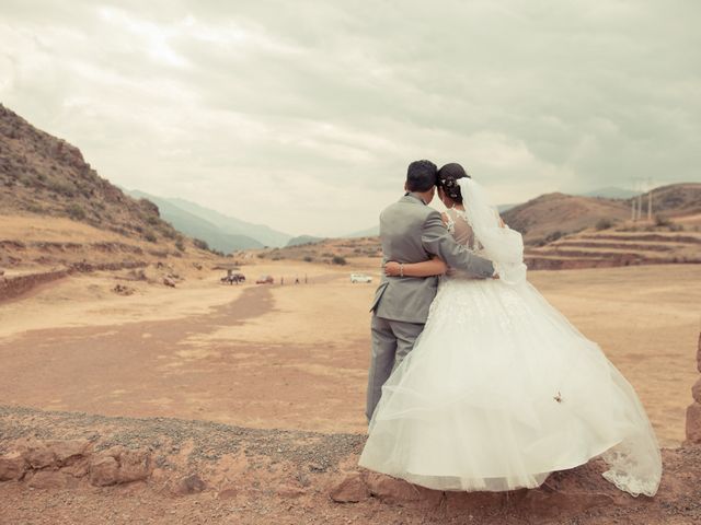 El matrimonio de Danilo y Milagros en Andahuaylillas, Cusco 24
