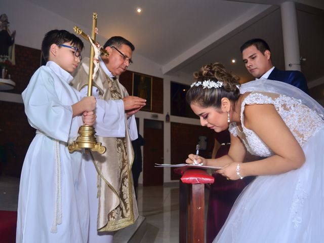 El matrimonio de Renzo y Nahija en Chorrillos, Lima 111
