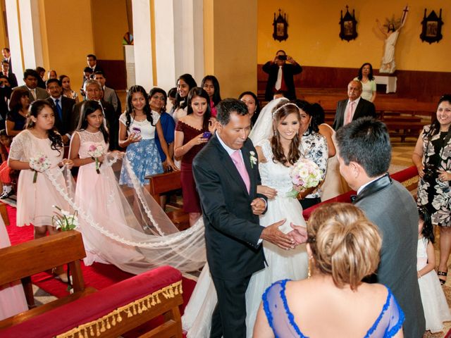 El matrimonio de Miguel y Milagros en Pachacamac, Lima 14