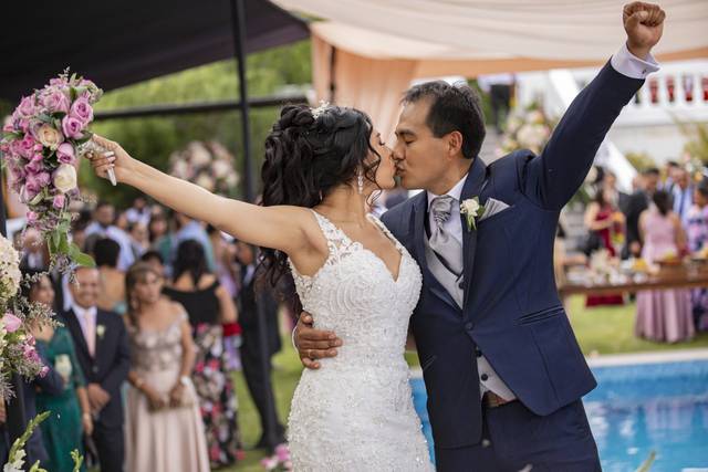 Fiancee Novias 3