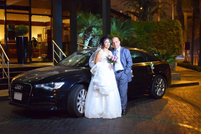 El Coche de La Novia 4