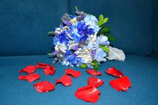 Charming Gardens Bouquets 1