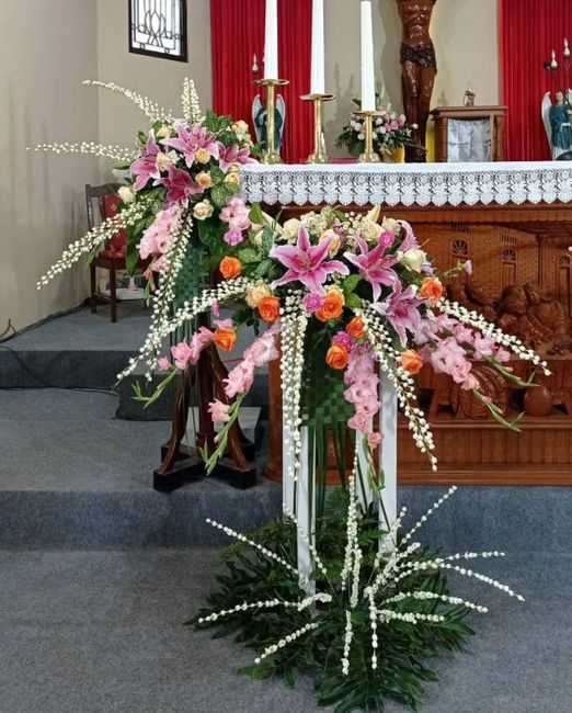 Flores para decorar la iglesia 4