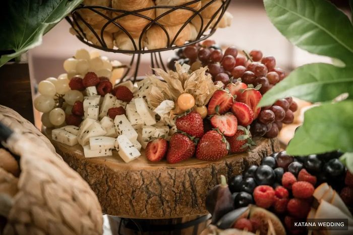 ¿Pondrías frutas en la mesa dulce de tu matrimonio? 1