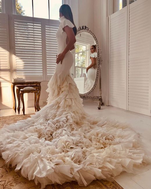 Los 3 vestidos que usó Jennifer López en su segundo matrimonio 2