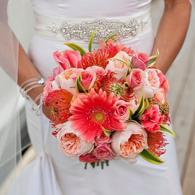 bouquet de novia coral