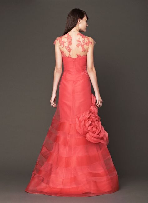 vestido color coral novia civil