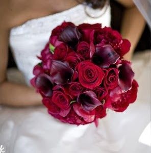 bouquet de novia color vino, ramo de novia color vino