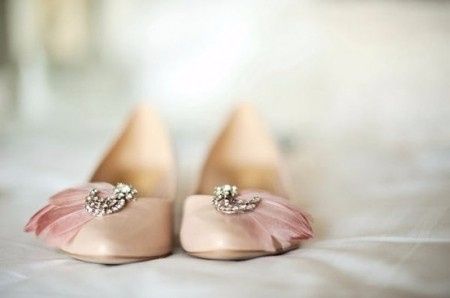 2. Zapatos bajittos para novias
