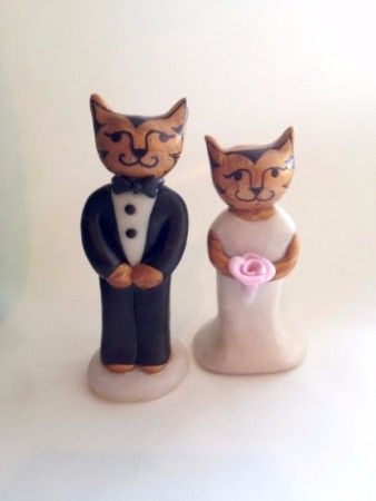 8. Muñecos de torta - novios gatitos