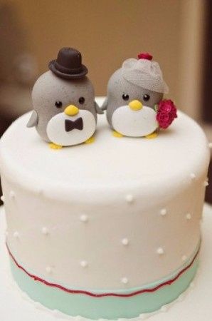 13. Muñecos de torta - novios pinguinitos