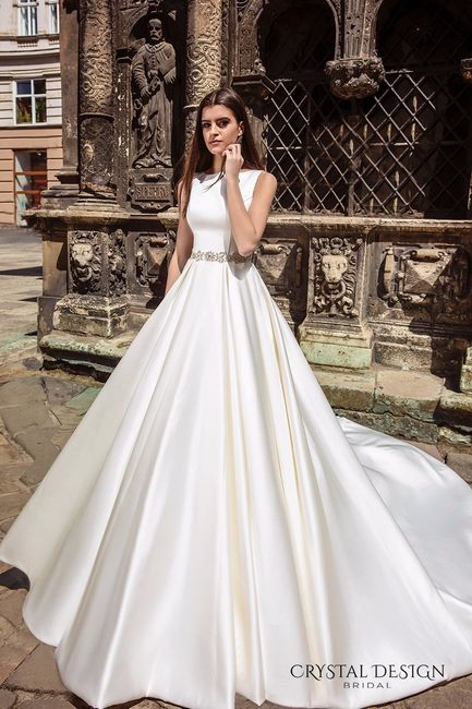 1. Vestido de novia princesa: Elegante y clásica
