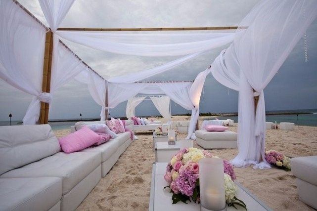 3. Sala lounge de matrimonio en la playa