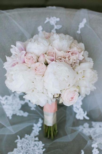 I love it, I don't love it. Your bridal bouquet 2